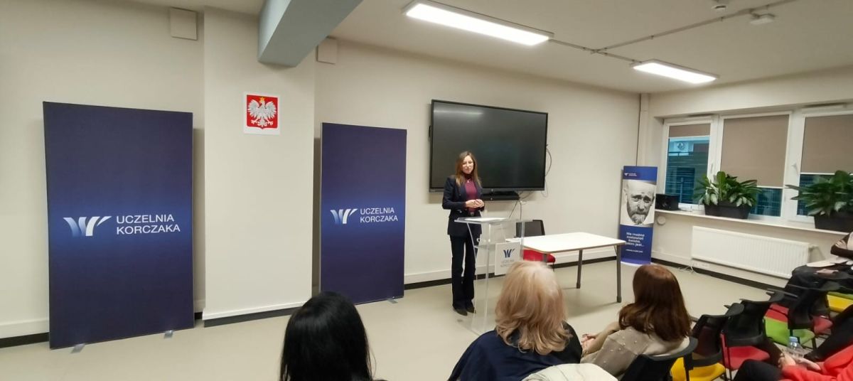 Rozpoczęcie studiów podyplomowych z zakresu deinstytucjonalizacji i rozwoju usług społecznych